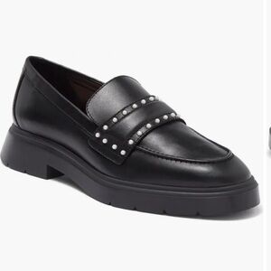 STUART WEITZMAN Darcy Faux Pearl Studded Leather Loafers - size 8 black